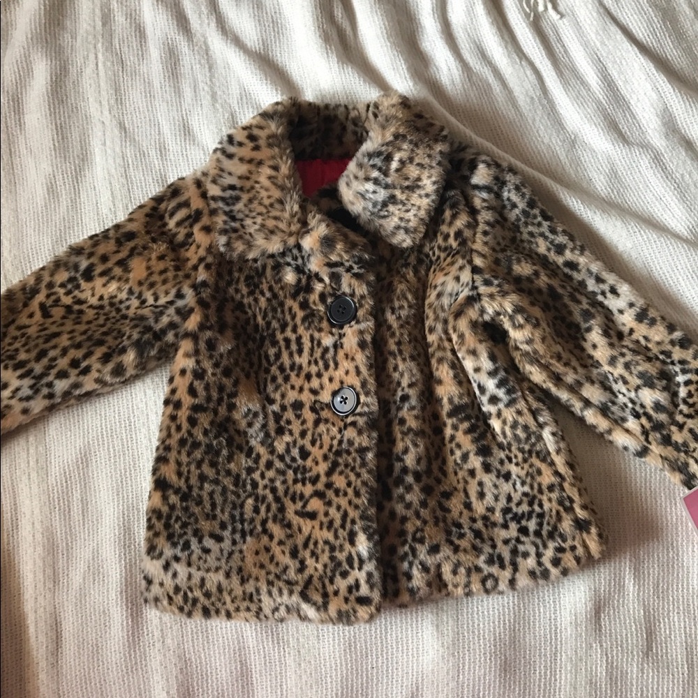 Adorable Girl Fur Coat 💕💕💕
